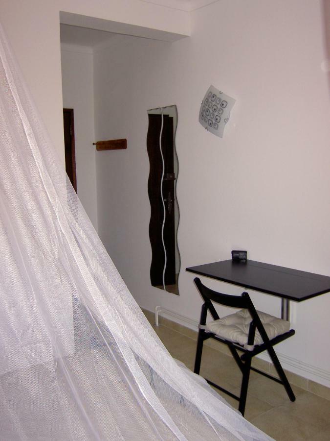 Quartos Com Boas Vistas Ribeira da Gafa Exterior photo