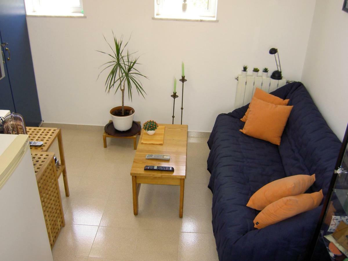 Quartos Com Boas Vistas Ribeira da Gafa Exterior photo